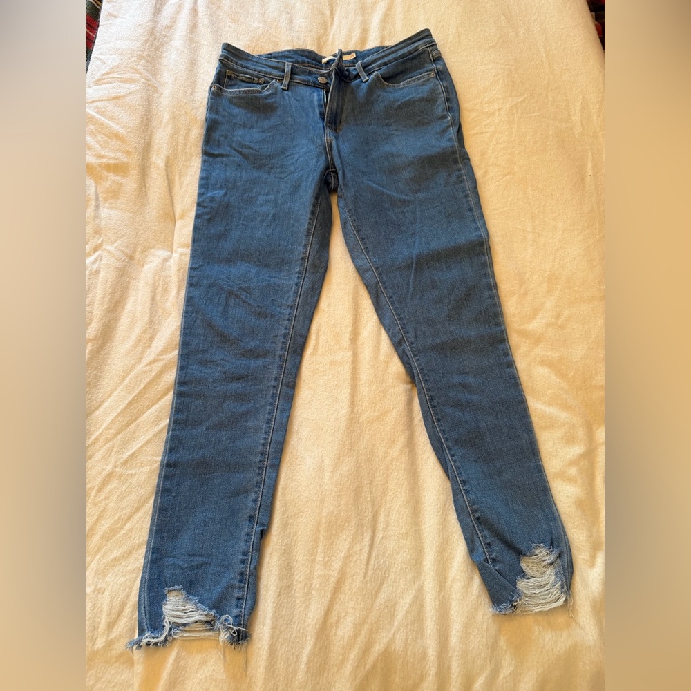 Levi’s 711 Skinny jeans size 29
